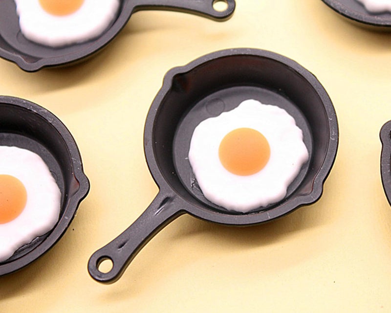 RillyRellow Miniature Pan Including Fried Egg, Dollhouse Mini Fried Egg in Pan, Frying Pan with Fried Egg, for The Elf Kitchen Dollhouse, Little Elf Meals (3PCS) - Image 2
